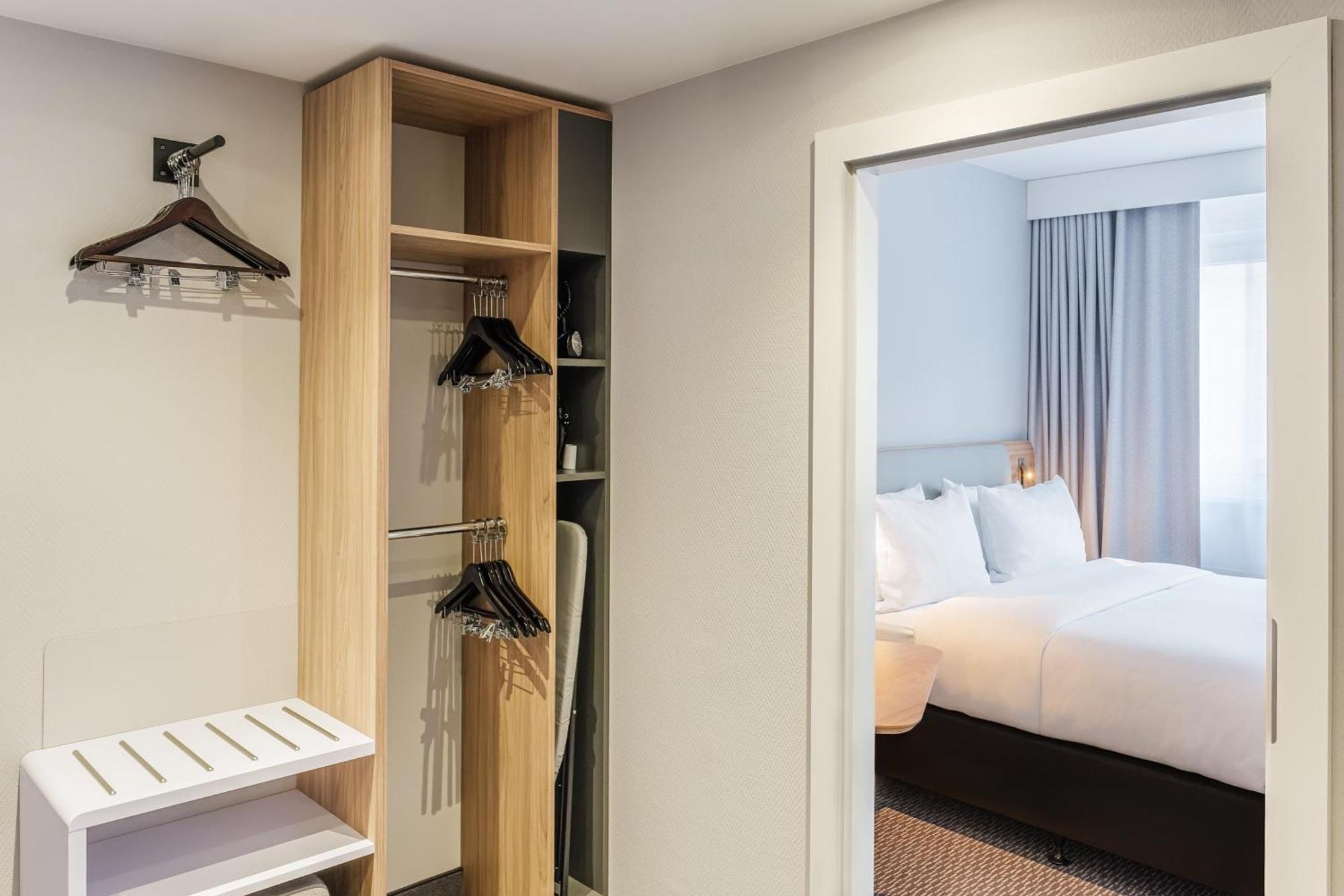 Holiday Inn Express Dresden Zentrum By Ihg Eksteriør bilde